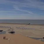 Апартаменты In By Sandy Beaches