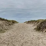 In By Sandy Beaches Nieuwpoort