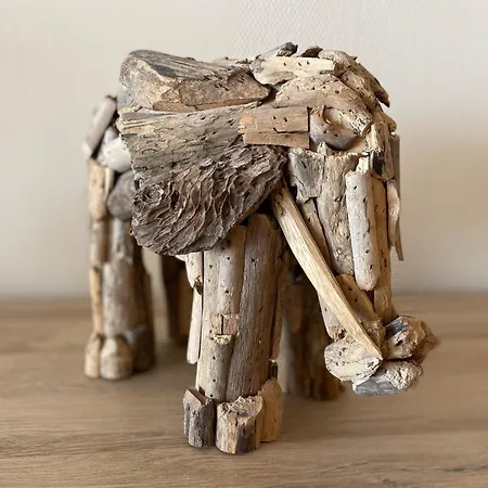 In By Sandy Beaches Nieuwpoort